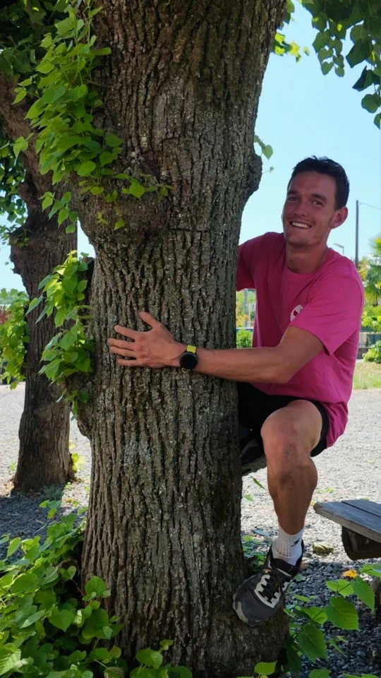 Si cet automne tu as un projet de plantation, Thomas et Nadège sont là pour t'accompagner gratuitement 🌳

Pour avoir toutes les informations, Enzo t'a mis un raccourcis pour accéder à la video ✌️

Les créneaux réouvrent en septembre, mais ils sont déjà bien remplis, alors n'attends pas trop 🌿

#ferrierefleurs #jardinerie #projet #arbre #planter